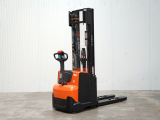 Tweedehands Stapelaars TOYOTA SWE140L
