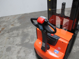 Tweedehands Stapelaars TOYOTA SWE120