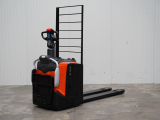 Tweedehands Transpalletten TOYOTA LPE200/10