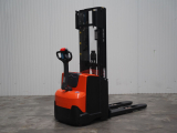 Tweedehands Stapelaars TOYOTA SWE120