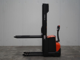Tweedehands Stapelaars TOYOTA SWE140