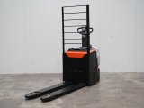 Tweedehands Transpalletten TOYOTA LPE200/10
