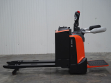 Tweedehands Transpalletten BT LPE200