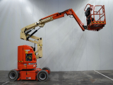 Tweedehands Hoogtewerkers JLG E300AJP
