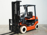 Tweedehands Forklift trucks TOYOTA 8FB25