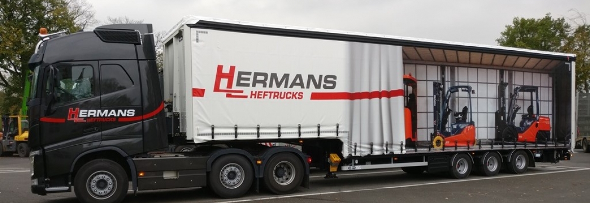 Huiftrailer Hermans Heftrucks met levensechte print