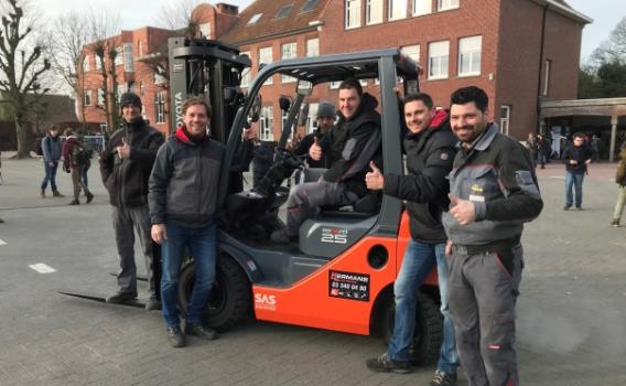 Hoogstraatse scholen kiezen voor Toyota vorkheftrucks