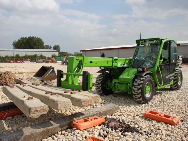 Kleine Merlo verreiker kopen