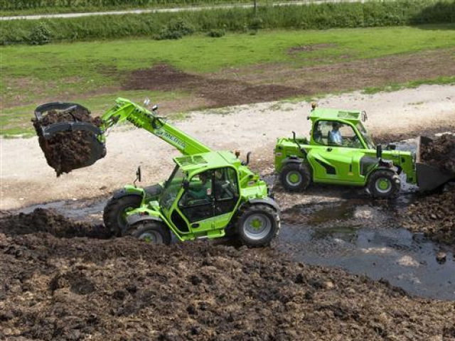 Koop Merlo verreiker met schepbak