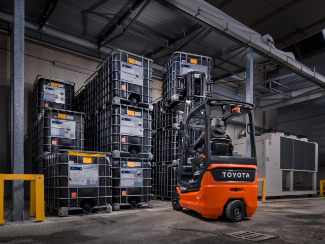 Toyota Traigo 48 3-wiel heftruck kopen