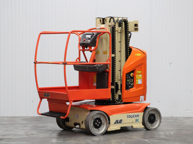 Tweedehands Aerial platforms JLG TOUCAN 8E