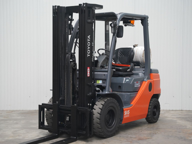 Tweedehands Heftrucks TOYOTA 02-8FGF25
