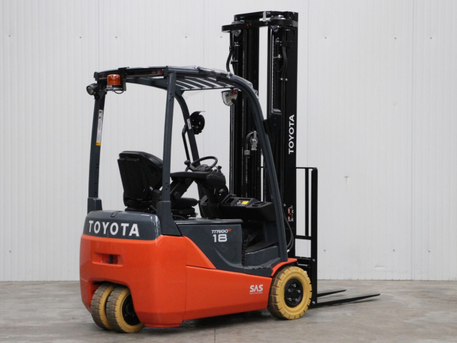 Tweedehands Heftrucks TOYOTA 8FBEK18T