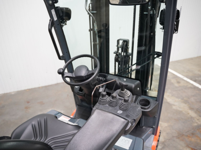 Tweedehands Heftrucks TOYOTA 8FBM18T