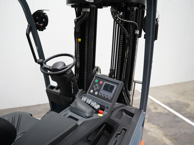 Tweedehands Heftrucks TOYOTA 9FBMK25T