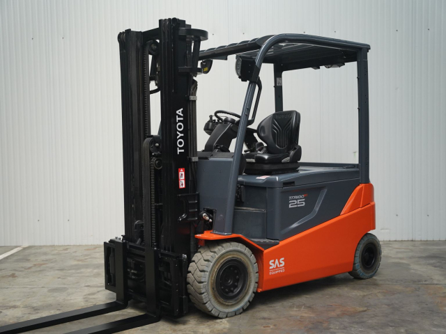 Tweedehands Heftrucks TOYOTA 8FBMT25