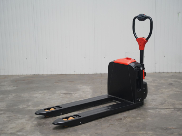 Tweedehands Transpalletten EP F4
