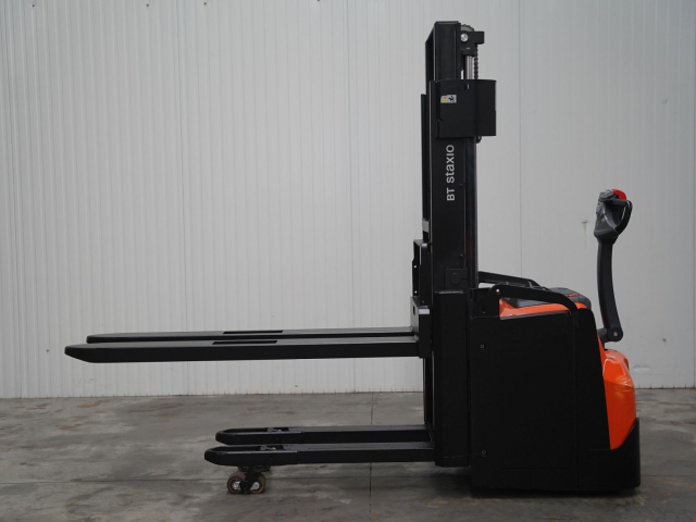 Tweedehands Stapelaars BT SWE200L