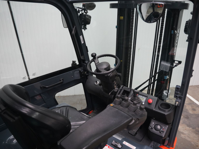 Tweedehands Heftrucks TOYOTA 8FBMT35