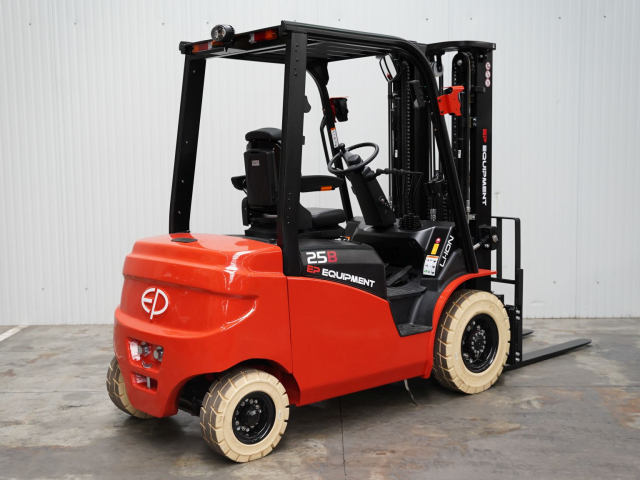 Tweedehands Heftrucks EP EFL253
