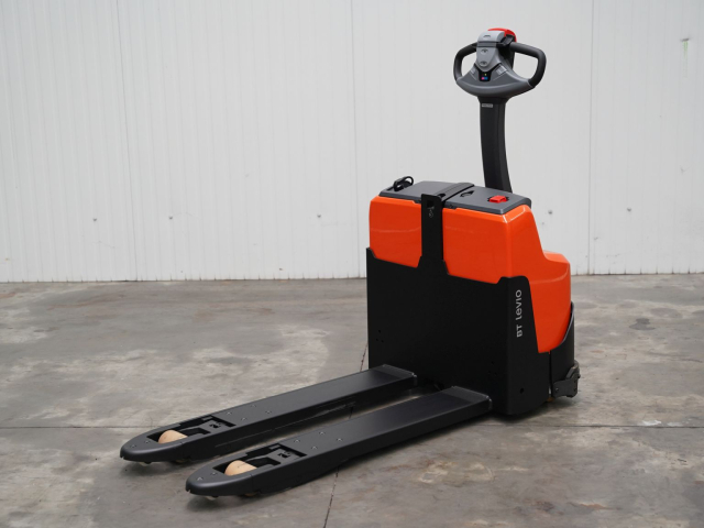 Tweedehands Transpalletten TOYOTA LWI160