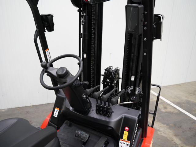 Tweedehands Heftrucks EP EFL353 Tweedehands Heftrucks EP EFL353