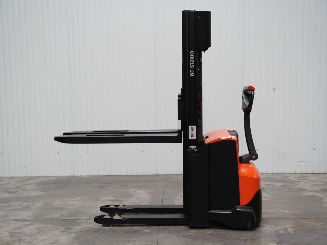 Tweedehands Stapelaars TOYOTA SWE140