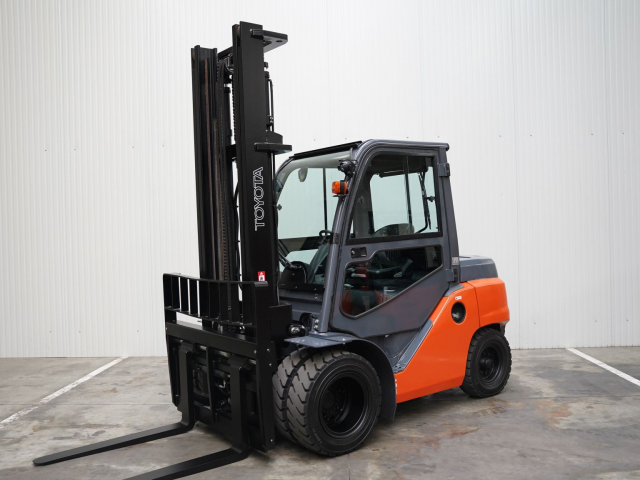 Tweedehands Heftrucks TOYOTA 40-8FD40N