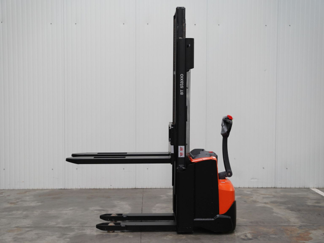 Tweedehands Stapelaars TOYOTA SWE120