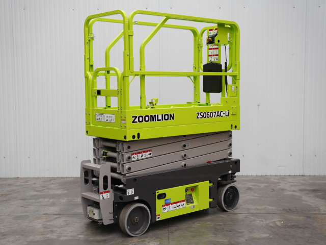 Tweedehands Schaarliften ZOOMLION ZS0607AC-LI Tweedehands Schaarliften ZOOMLION ZS0607AC-LI