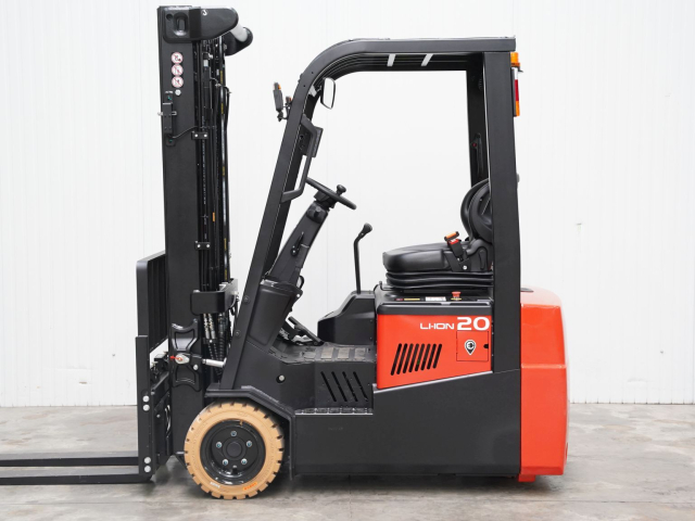 Tweedehands 3-Wiel heftrucks EP TVL201 Tweedehands 3-Wiel heftrucks EP TVL201