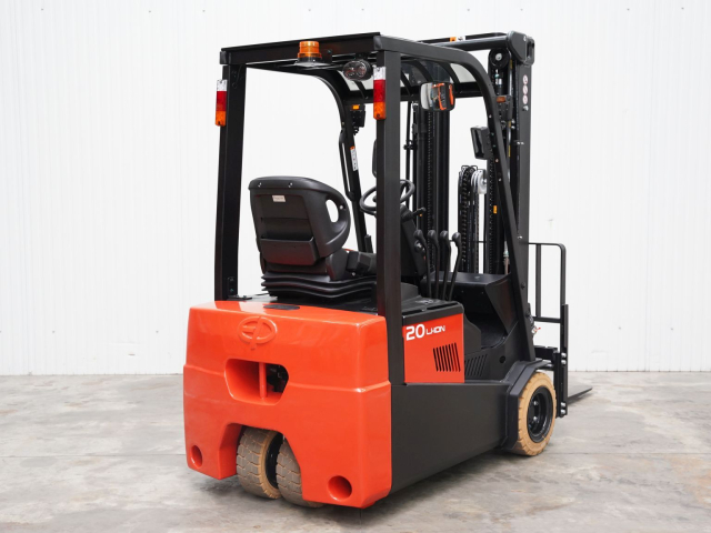 Tweedehands 3-Wiel heftrucks EP TVL201 Tweedehands 3-Wiel heftrucks EP TVL201
