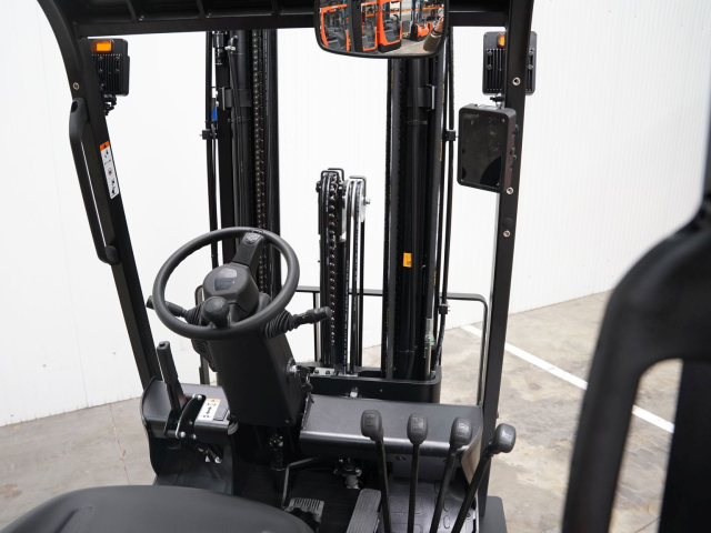 Tweedehands 3-Wiel heftrucks EP TVL201 Tweedehands 3-Wiel heftrucks EP TVL201