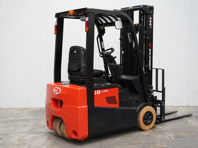 Tweedehands 3-Wiel heftrucks EP TVL181 Tweedehands 3-Wiel heftrucks EP TVL181