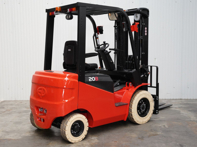 Tweedehands Forklift trucks EP EFL203