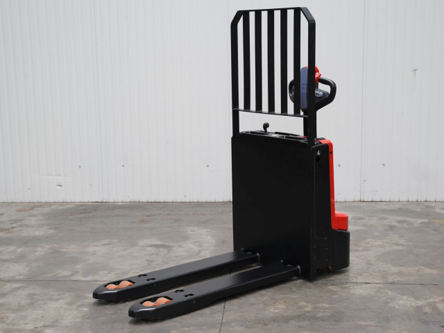 Nieuwe elektrische transpallet EP WAL20 PRO