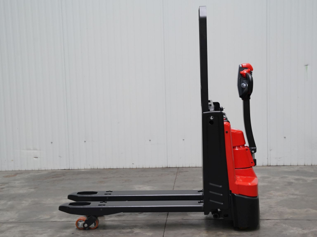 Nieuwe elektrische transpallet EP WAL20 PRO