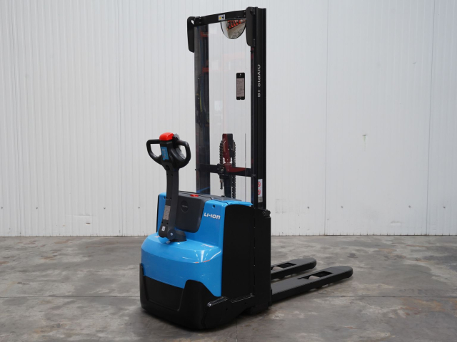 Tweedehands Stapelaars TOYOTA SWE120