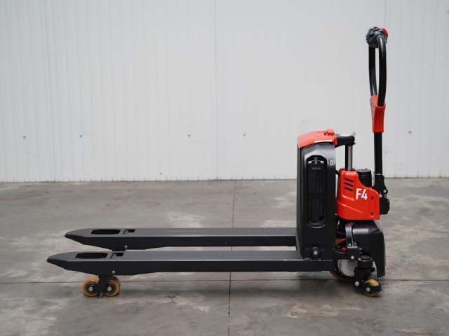 Tweedehands Pallet trucks EP F4