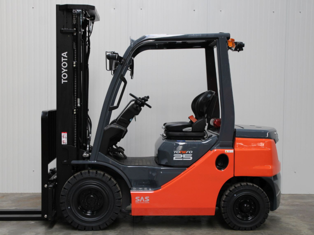 Tweedehands Heftrucks TOYOTA 52-8FDF25