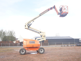 Tweedehands Aerial platforms JLG 520AJ