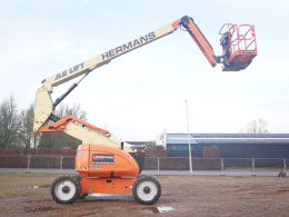 Tweedehands Aerial platforms JLG 600AJ