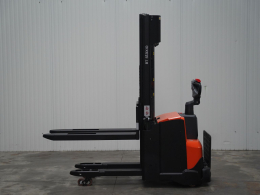 Tweedehands Stapelaars TOYOTA SWE140L