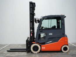 Tweedehands Heftrucks TOYOTA 8FBMT35 Tweedehands Heftrucks TOYOTA 8FBMT35