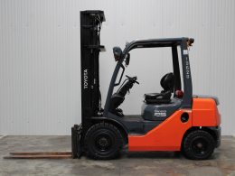 Tweedehands Heftrucks TOYOTA 02-8FDF25