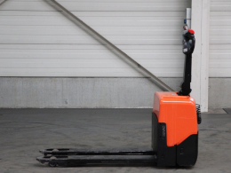 Tweedehands Transpalletten BT LWE130
