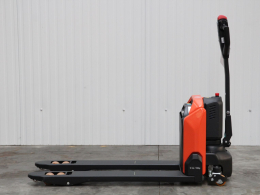Tweedehands Transpalletten TOYOTA LHE155