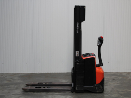 Tweedehands Stapelaars BT SWE140